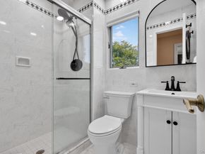 4 Cori Lane, East Northport NY 11731