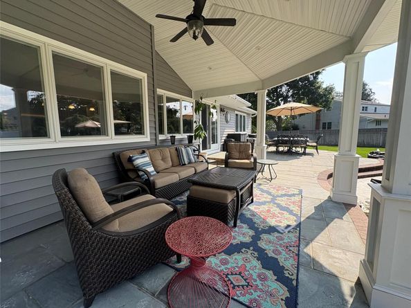 4 Cori Lane, East Northport NY 11731
