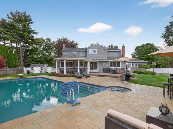 4 Cori Lane, East Northport NY 11731