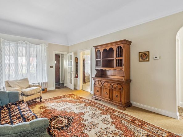 53-31 37th Road, Woodside NY 11377