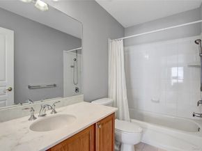 4 Oakhurst Court, Mount Sinai NY 11766