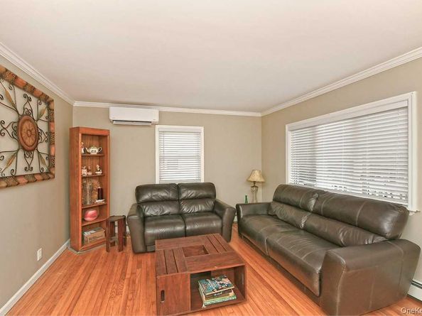 767 Keith Lane, West Islip NY 11705