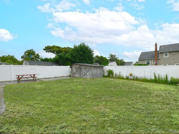 767 Keith Lane, West Islip NY 11705