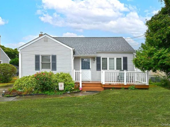 767 Keith Lane, West Islip NY 11705