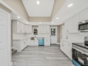 286 Old Country Road, Deer Park NY 11729