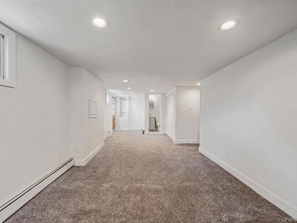 286 Old Country Road, Deer Park NY 11729