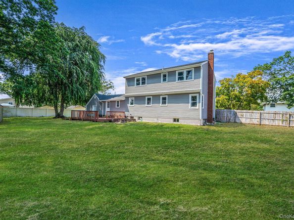 286 Old Country Road, Deer Park NY 11729