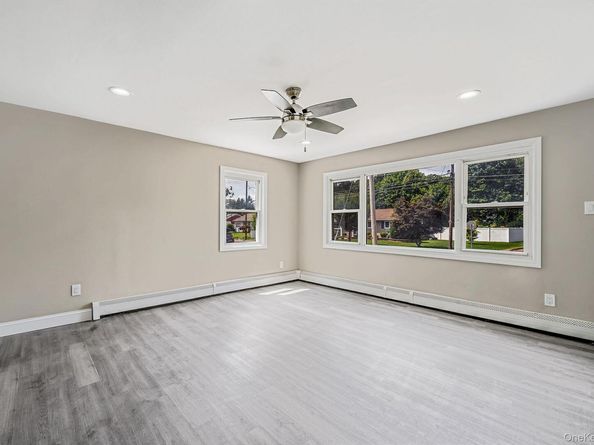 286 Old Country Road, Deer Park NY 11729