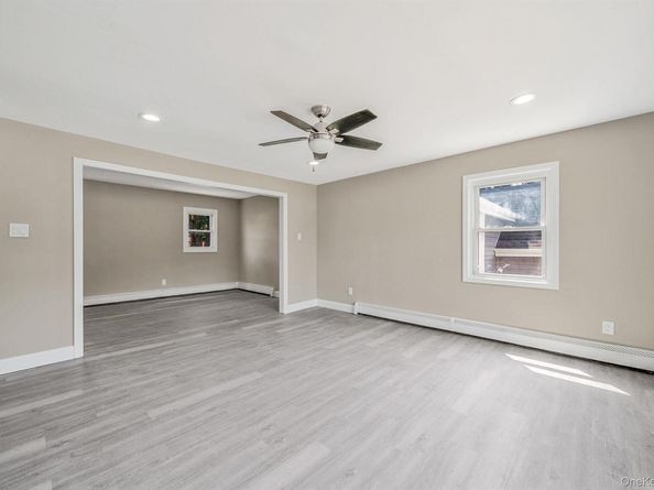 286 Old Country Road, Deer Park NY 11729