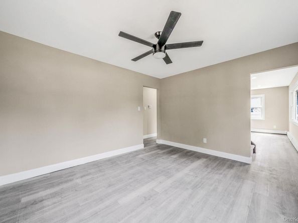 286 Old Country Road, Deer Park NY 11729