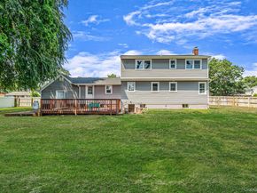 286 Old Country Road, Deer Park NY 11729