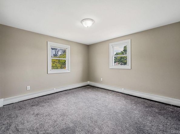 286 Old Country Road, Deer Park NY 11729