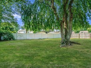 286 Old Country Road, Deer Park NY 11729