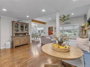 24 Coles Place, Northport NY 11768