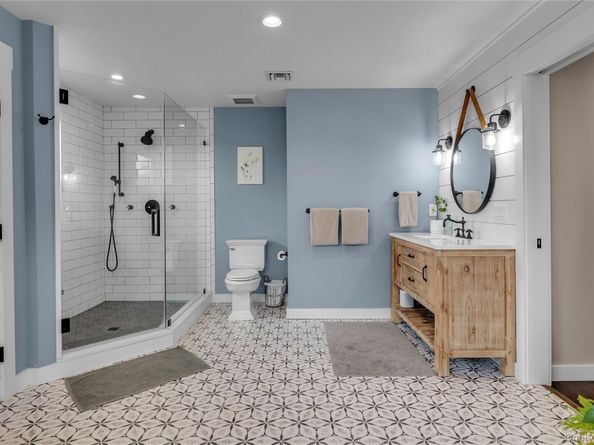 24 Coles Place, Northport NY 11768