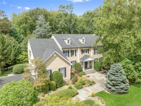 17 Quaker Meeting House Road, Armonk NY 10504