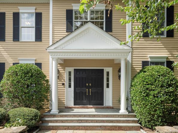 17 Quaker Meeting House Road, Armonk NY 10504