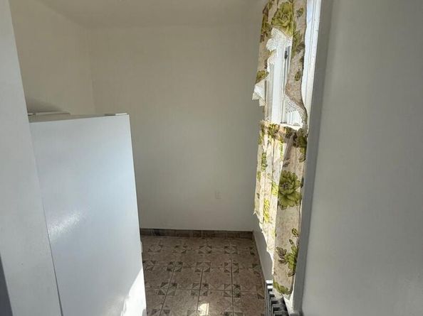 385 Crescent Street, Brooklyn NY 11208
