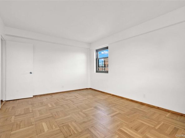 21-71 34th Avenue 15D, Long Island City NY 11106