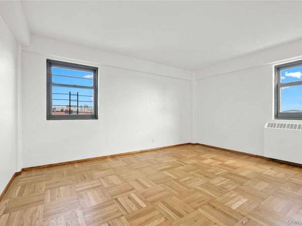 21-71 34th Avenue 15D, Long Island City NY 11106