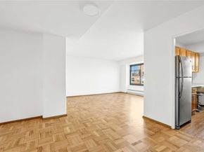 21-71 34th Avenue 15D, Long Island City NY 11106