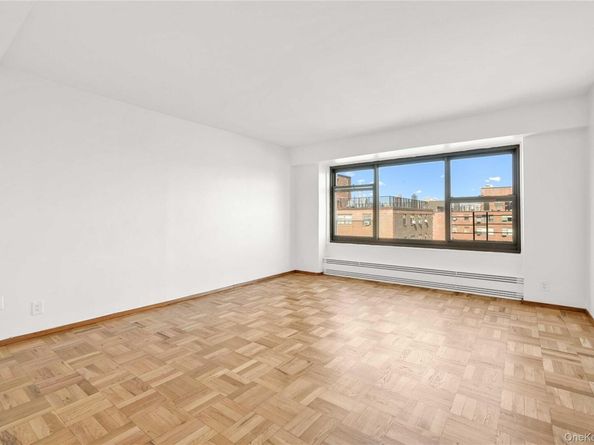 21-71 34th Avenue 15D, Long Island City NY 11106