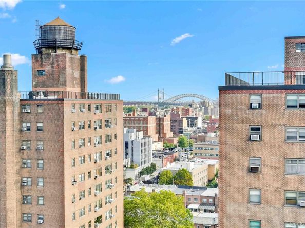 21-71 34th Avenue 15D, Long Island City NY 11106