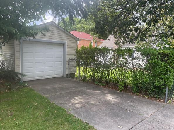 24854 Thebes Avenue, Little Neck NY 11362
