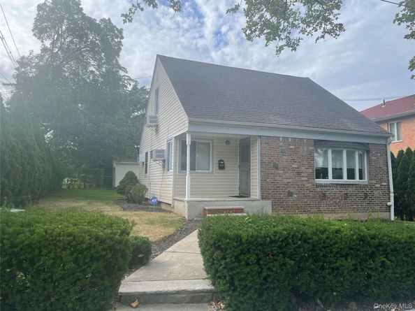 24854 Thebes Avenue, Little Neck NY 11362