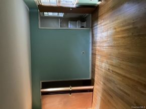 21 Raemont Road, Granite Springs NY 10527