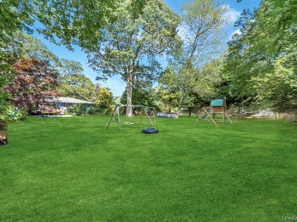12 Inwood Road, Center Moriches NY 11934