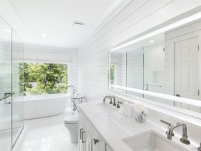 29 Oyster Pond Lane, East Hampton NY 11937