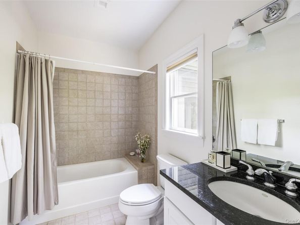 29 Oyster Pond Lane, East Hampton NY 11937