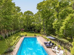29 Oyster Pond Lane, East Hampton NY 11937