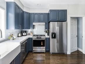 29 Oyster Pond Lane, East Hampton NY 11937