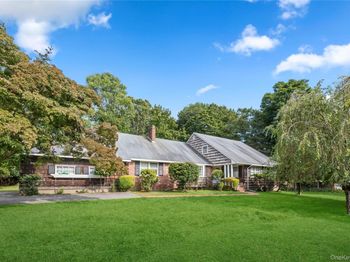 275 Durkee Lane