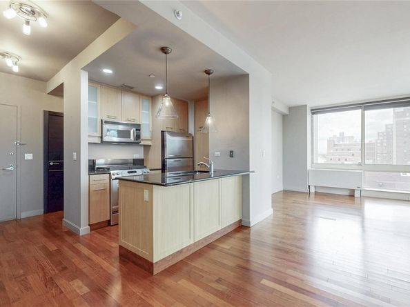 10724 71st Road 7E, Forest Hills NY 11375