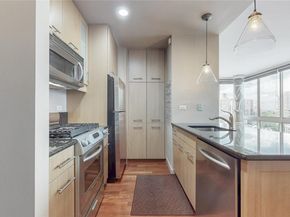 10724 71st Road 7E, Forest Hills NY 11375