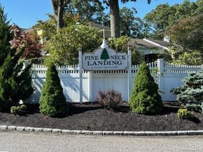 26 Canvasback Lane, East Quogue NY 11942