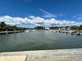 26 Canvasback Lane, East Quogue NY 11942
