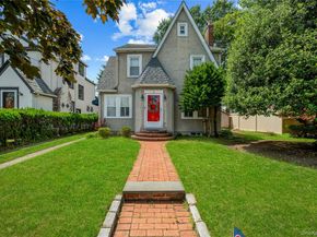 47 Stratford Road, West Hempstead NY 11552
