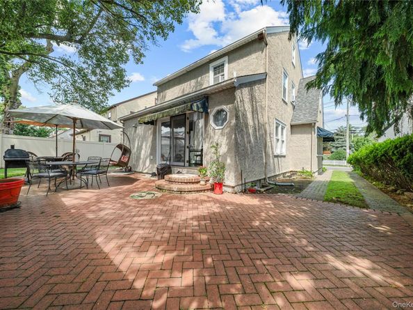 47 Stratford Road, West Hempstead NY 11552