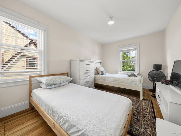 47 Stratford Road, West Hempstead NY 11552