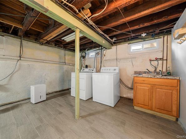47 Stratford Road, West Hempstead NY 11552