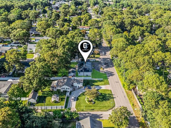 1514 Grundy Avenue, Holbrook NY 11741