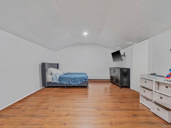 1514 Grundy Avenue, Holbrook NY 11741