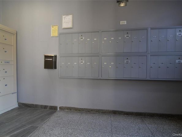 63-45 Saunders Street 3G, Rego Park NY 11374
