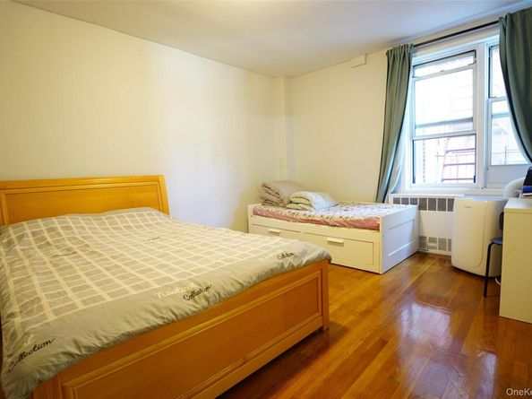63-45 Saunders Street 3G, Rego Park NY 11374