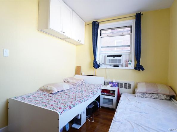 63-45 Saunders Street 3G, Rego Park NY 11374