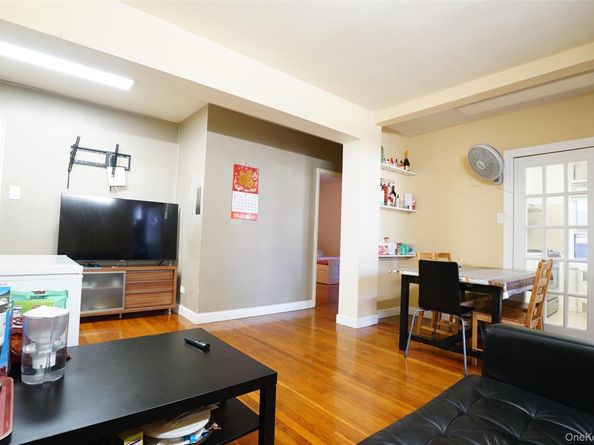 63-45 Saunders Street 3G, Rego Park NY 11374